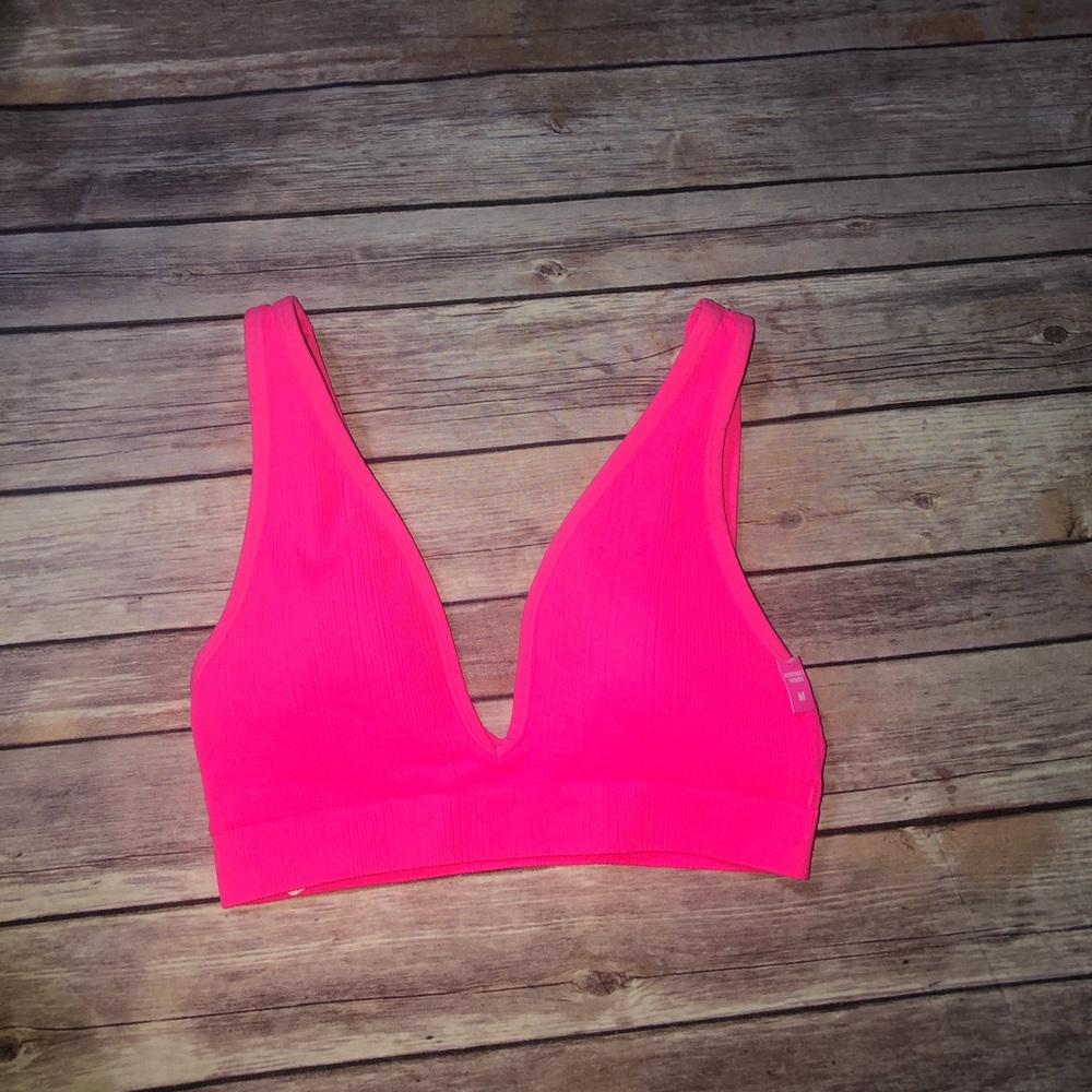 Pink Victoria Secret bra